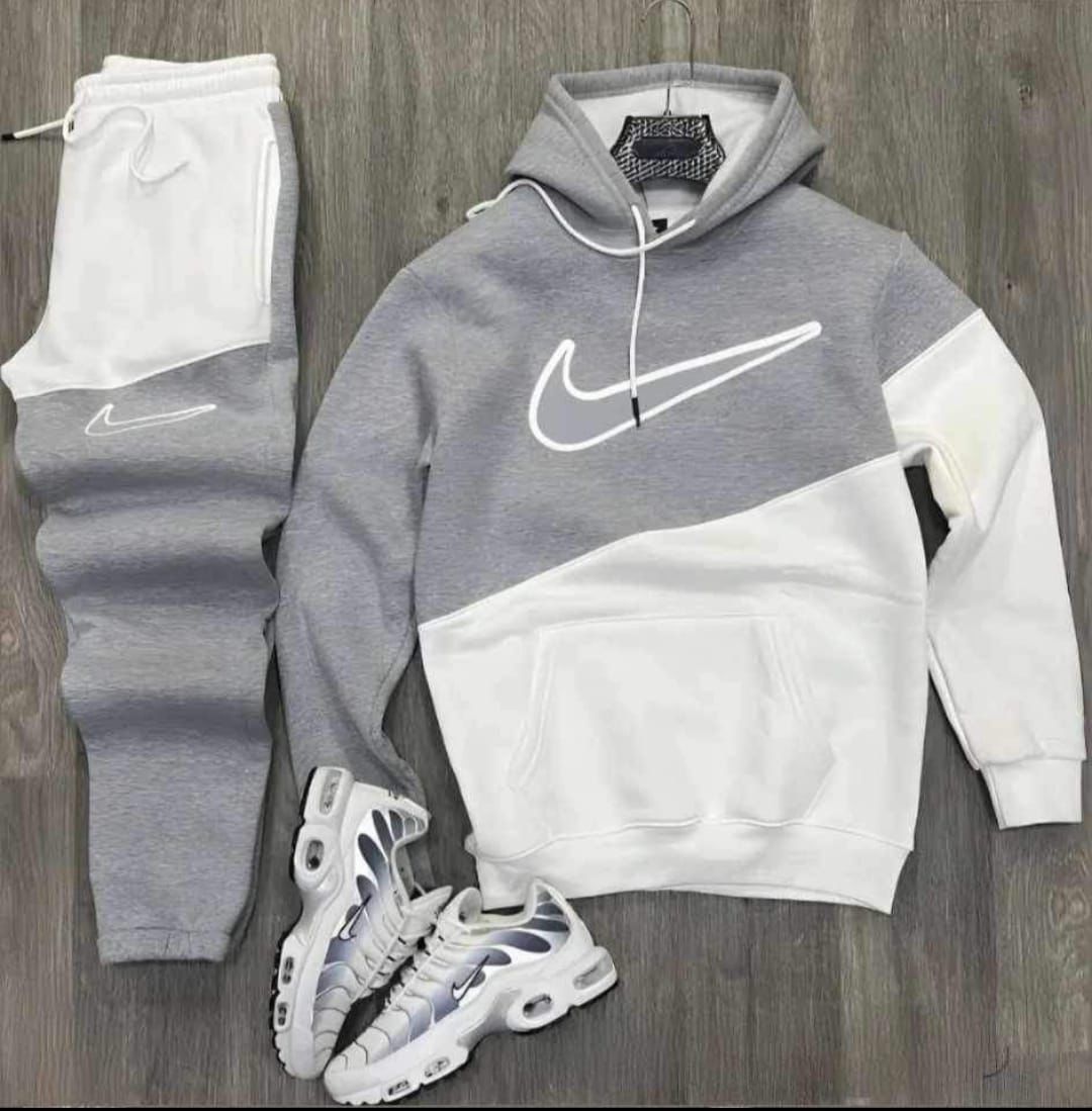 ENSEMBLE NIKE