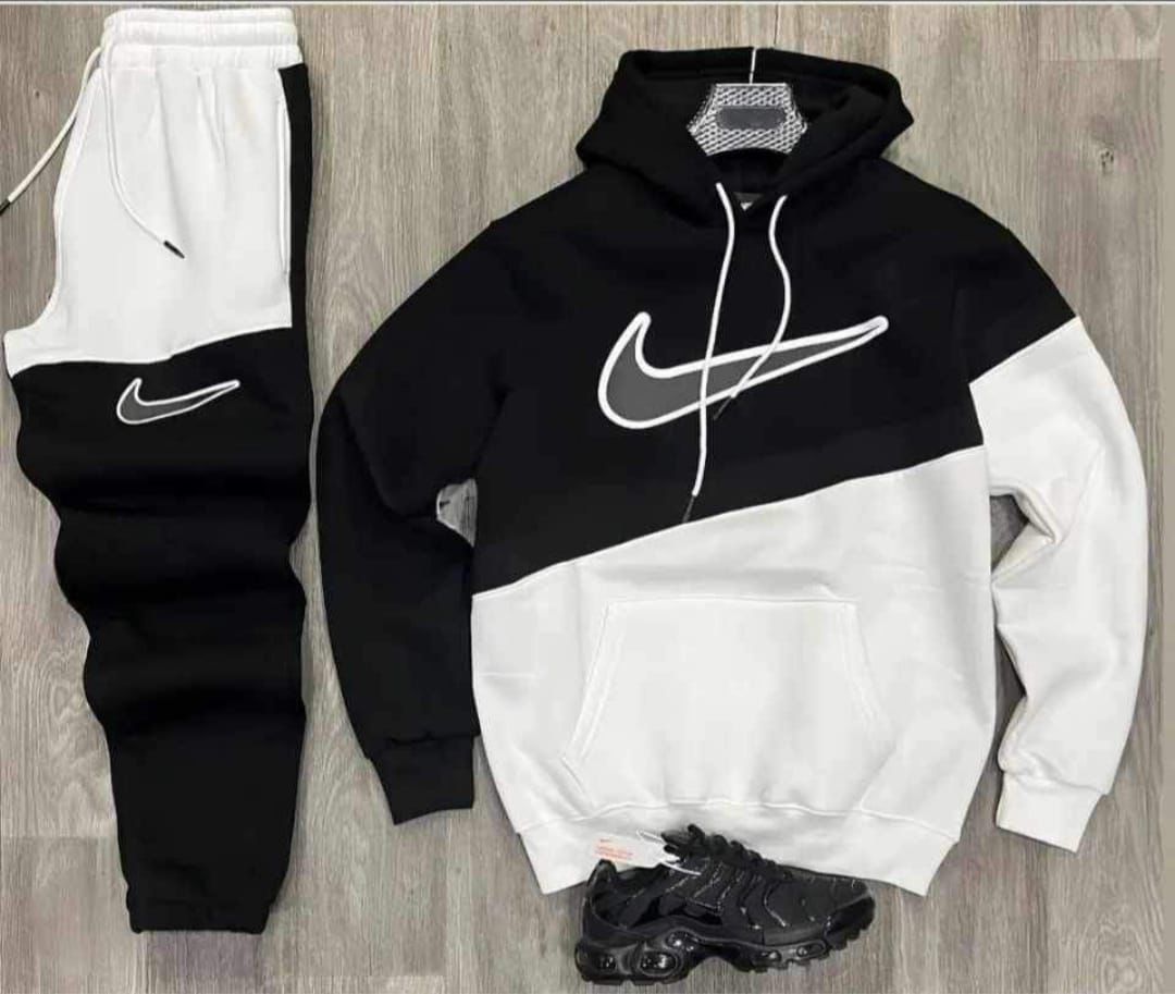 ENSEMBLE NIKE